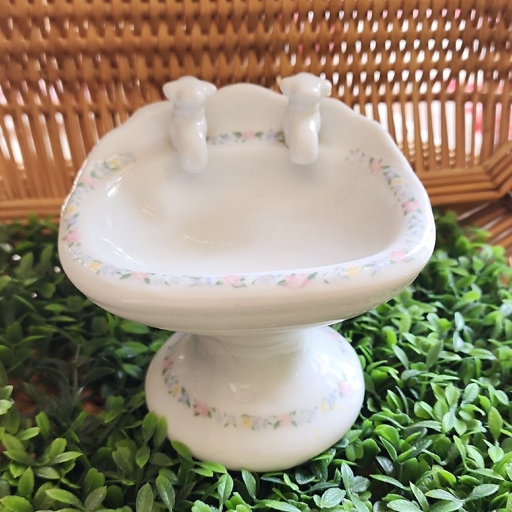 Vintage Floral Sink Soap Dish